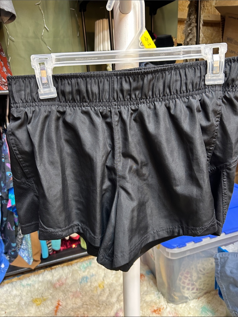 Athletic Works Black Shorts with Elastic Waist Size S